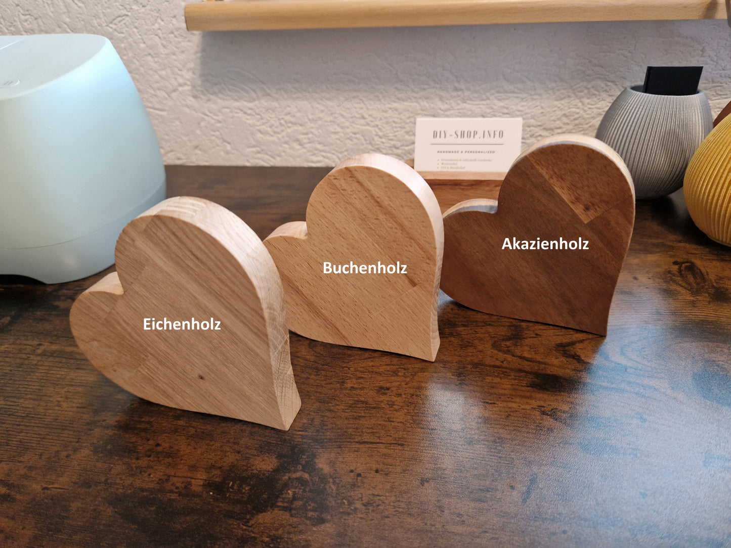 Holzherz, Deko zum Aufstellen aus Akazien- Buchen- Eichenholz